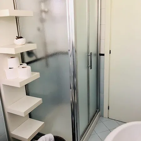 דירה Guest